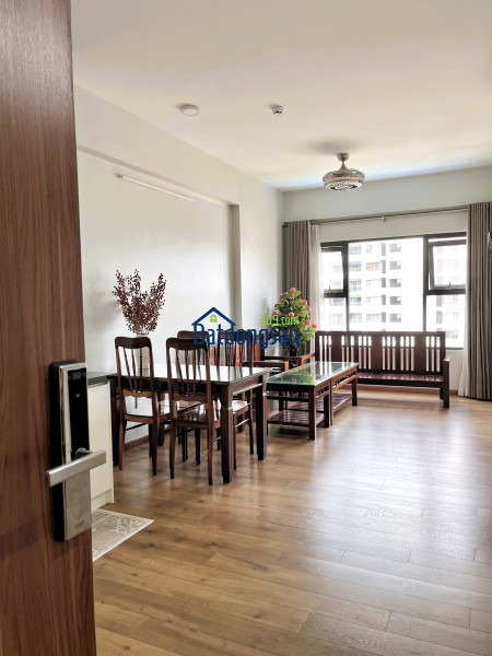 Cho thuê căn hộ 57m2 2pn full nội thất tầng trung chung cư flora novia linh tây